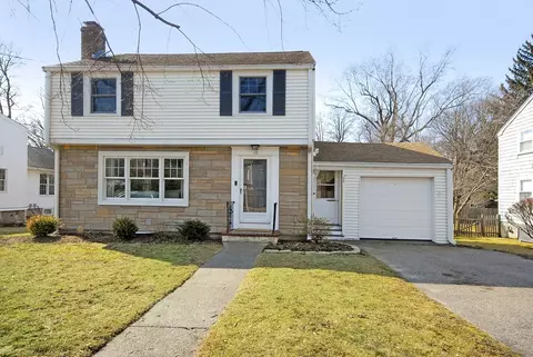 12 Newcastle Rd, Belmont, MA 02478