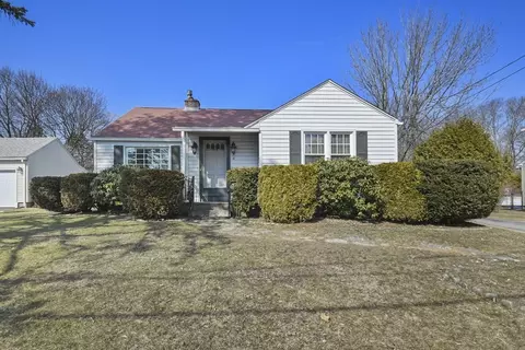 4 Ashcroft St, Auburn, MA 01501