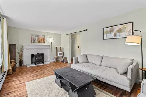 Living - 4 Flintlock Dr, Acton, MA 01720 photo 4 of 6