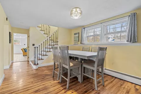 Dining - 4 Flintlock Dr, Acton, MA 01720 photo 2 of 2
