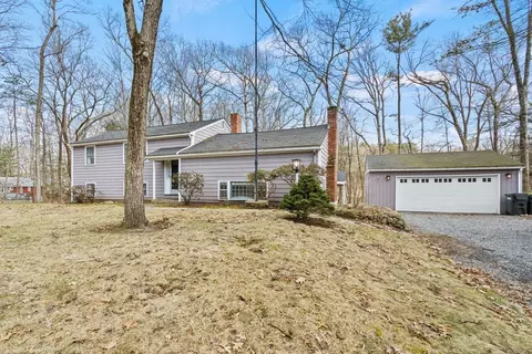 Exterior - 4 Flintlock Dr, Acton, MA 01720 photo 2 of 7
