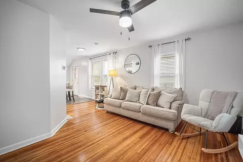 Living - 182 Wrentham Rd, Springfield, MA 01119 photo 1 of 3