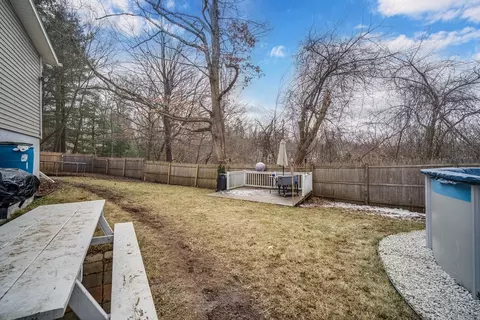 Exterior - 182 Wrentham Rd, Springfield, MA 01119 photo 6 of 7