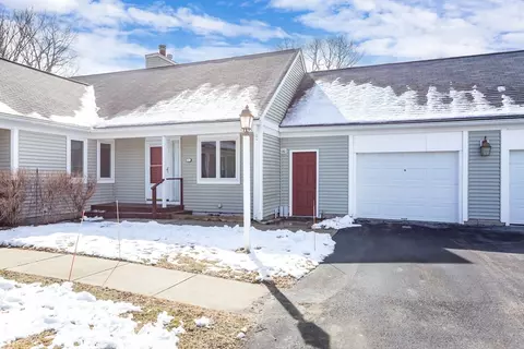 2 Stone Ridge Rd #2, Franklin, MA 02038