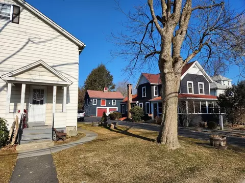 230-234 North, Northampton, MA 01060