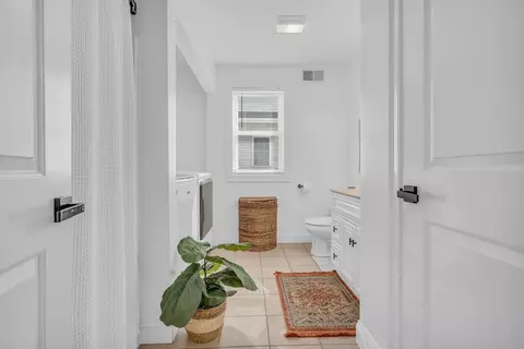 47 Oldfields Rd #2, Boston, MA 02121 photo 9