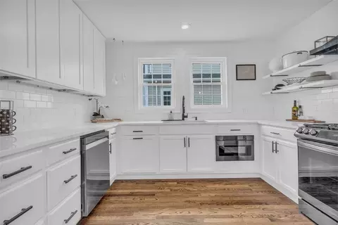 47 Oldfields Rd #2, Boston, MA 02121 photo 3