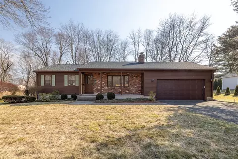 118 Forest Hill Rd, Agawam, MA 01030