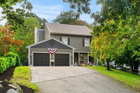 40 Forest Ave, Quincy, MA 02169