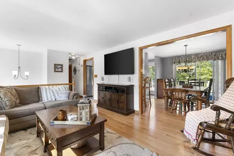 3 Fox Way, Berkley, MA 02779 photo 5