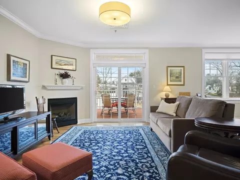 95 Conant St #209, Concord, MA 01742