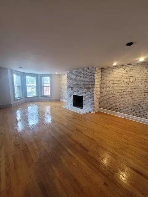 74 Temple St #1, Springfield, MA 01105 photo 3