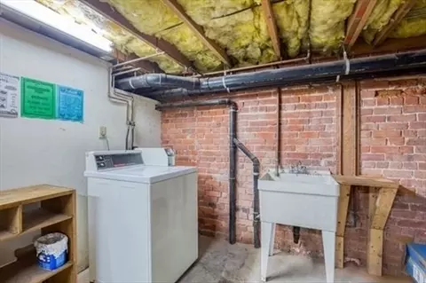 74 Temple St #1, Springfield, MA 01105 photo 11