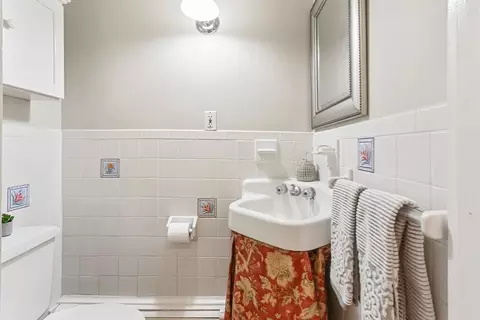 Bath - 18 Edgewood St, Needham, MA 02492 photo 1 of 5
