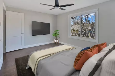 Bedroom - 75 White St, Ludlow, MA 01056 photo 2 of 2