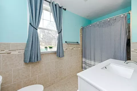 Bath - 1396 County St, Attleboro, MA 02703 photo 2 of 3