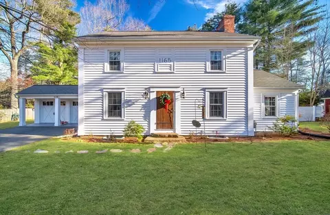 1165 Bradley Rd, Springfield, MA 01118