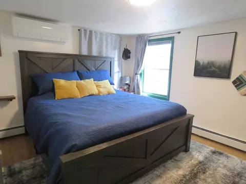 Bedroom - 5 Stephens Ave, Wareham, MA 02571 photo 2 of 8
