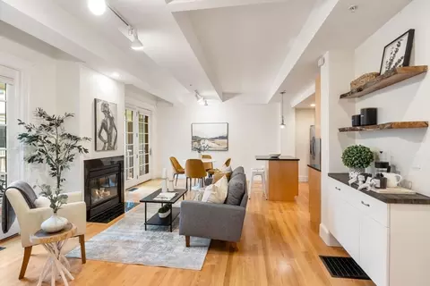 15 Valentine St #14, Cambridge, MA 02139