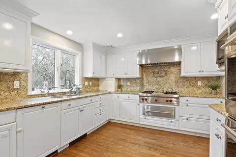 Kitchen - 27 Locust Ln, Needham, MA 02492 photo 2 of 4