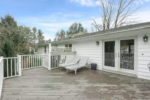 Exterior - 27 Locust Ln, Needham, MA 02492 photo 4 of 10