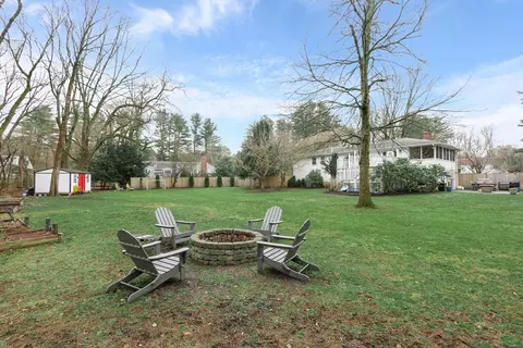 Exterior - 27 Locust Ln, Needham, MA 02492 photo 6 of 10