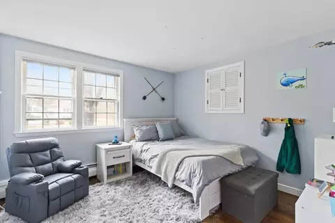 Bedroom - 27 Locust Ln, Needham, MA 02492 photo 4 of 4