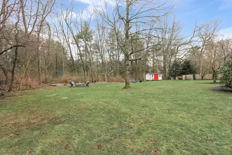 Exterior - 27 Locust Ln, Needham, MA 02492 photo 8 of 10