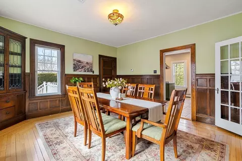 Dining - 52 Rivercliff Rd, Lowell, MA 01852 photo 3 of 9