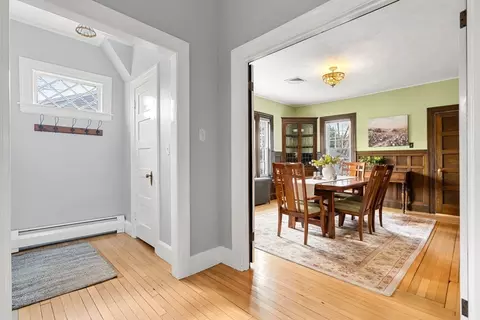 Dining - 52 Rivercliff Rd, Lowell, MA 01852 photo 1 of 9