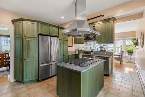 Kitchen - 52 Rivercliff Rd, Lowell, MA 01852 photo 1 of 5
