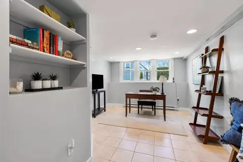 Kitchen - 52 Rivercliff Rd, Lowell, MA 01852 photo 5 of 5