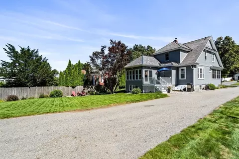 Exterior - 52 Rivercliff Rd, Lowell, MA 01852 photo 10 of 10