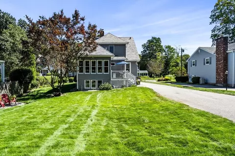 Exterior - 52 Rivercliff Rd, Lowell, MA 01852 photo 8 of 10