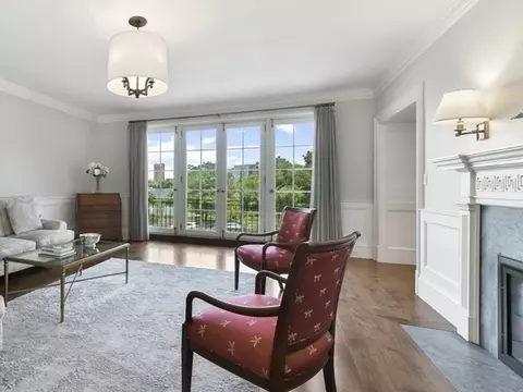 274 Beacon St #2R, Boston, MA 02116