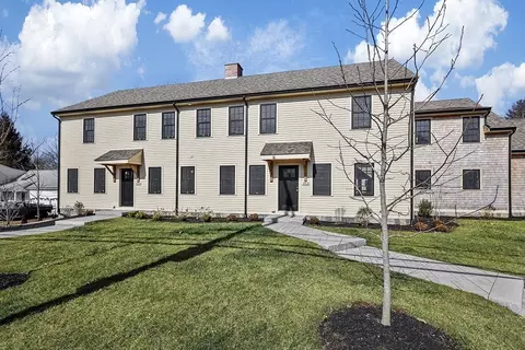 355 Main St #355, Medfield, MA 02052