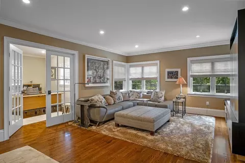 Bedroom - 8 Aston Rd, Chestnut Hill, MA 02467 photo 1 of 5