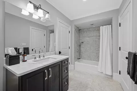 Bath - 8 Aston Rd, Chestnut Hill, MA 02467 photo 1 of 3