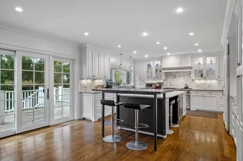 Kitchen - 8 Aston Rd, Chestnut Hill, MA 02467 photo 2 of 6