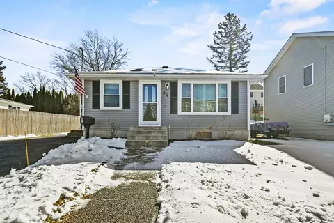 34 Glezen St, Worcester, MA 01604