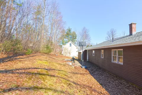 Exterior - 310 Walnut Hill Rd, Orange, MA 01364 photo 5 of 6
