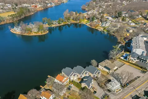 210 S Quinsigamond Ave #7, Shrewsbury, MA 01545