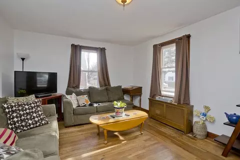 Living - 4 Silas St, Springfield, MA 01109 photo 1 of 4