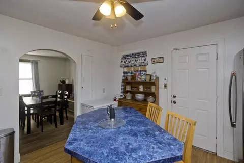 Dining - 4 Silas St, Springfield, MA 01109 photo 1 of 4