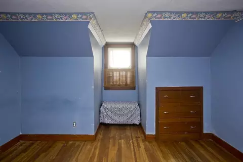 Bedroom - 4 Silas St, Springfield, MA 01109 photo 5 of 6