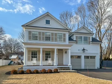 34 Chesterton Rd, Wellesley, MA 02481