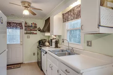 75 Royalston, Phillipston, MA 01331 photo 4