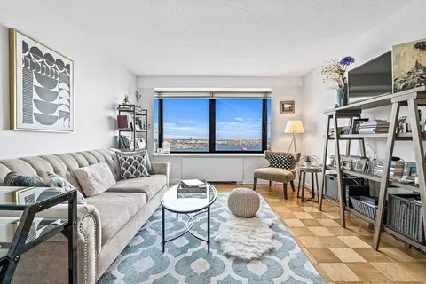 65 E India Row #24D, Boston, MA 02110