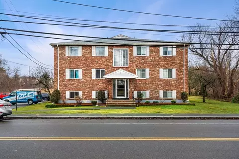 62 Purchase St #C5, Danvers, MA 01923