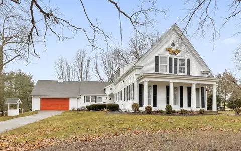 147 W Union St, East Bridgewater, MA 02333
